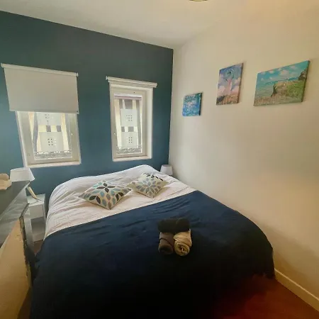 Maison Hyper Centre A 5 Mn Du Parking De L'hdv Et 7 Mn A Pied De La Gare De דירה