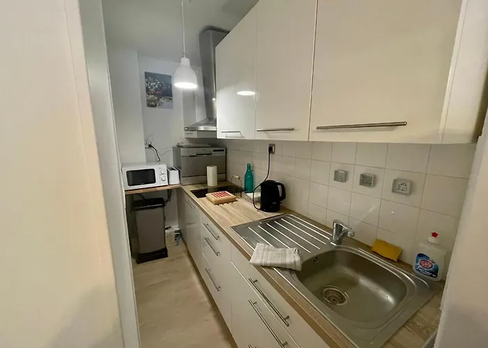 Apartment Maison Hyper Centre Avec Parking 7 Mn A Pied De La Gare De Rouen