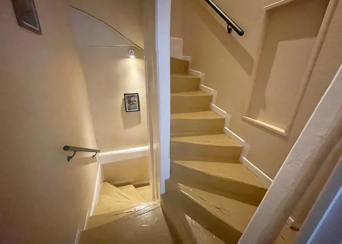 Maison Hyper Centre Avec Parking 7 Mn A Pied De La Gare De